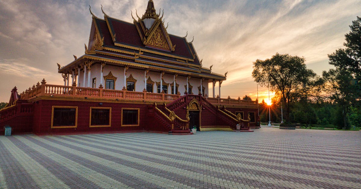 découvrez tout ce qu'il faut savoir sur les watts : définition, utilisation dans l'électricité, conseils pratiques pour comprendre et optimiser votre consommation énergétique.