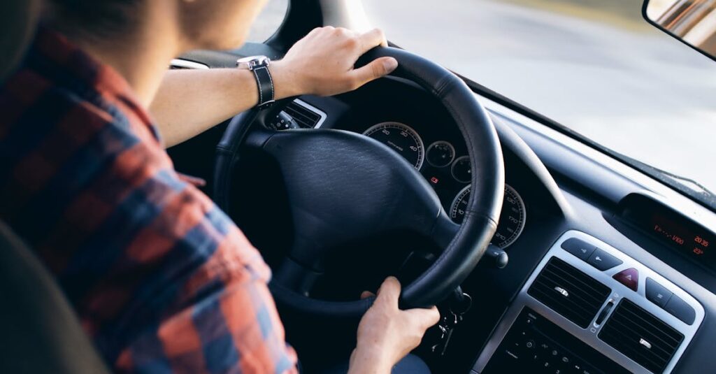 obtenez des informations essentielles et des conseils pratiques sur l'assurance auto : trouvez la meilleure couverture adaptée à vos besoins et assurez votre tranquillité d'esprit sur la route.