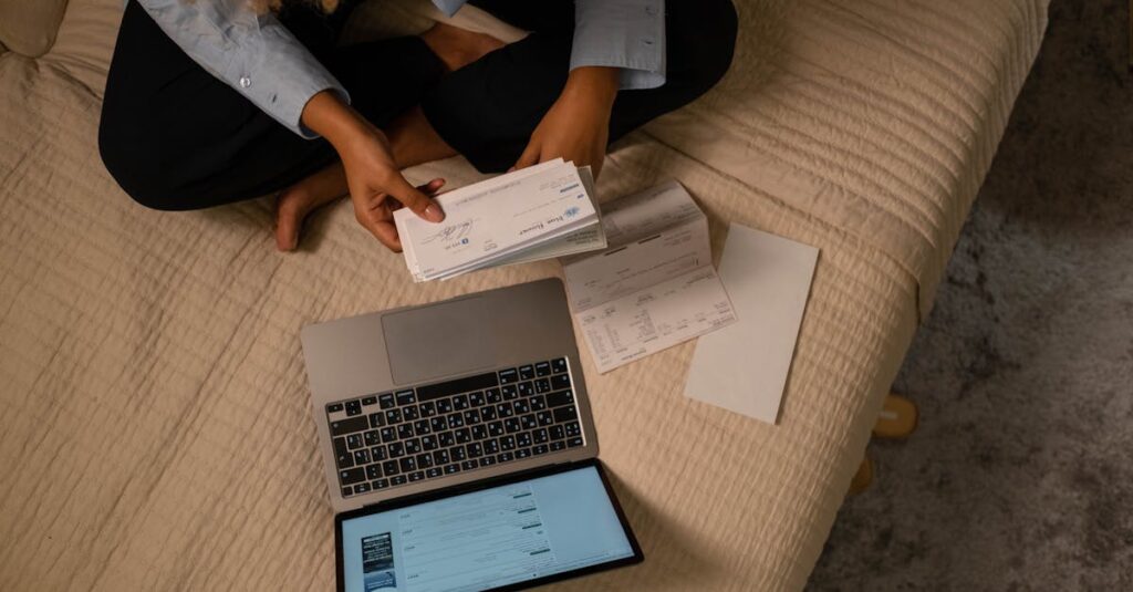 découvrez tout ce qu'il faut savoir sur le bank check, son fonctionnement, ses avantages et comment l'utiliser en toute sécurité pour vos transactions bancaires.