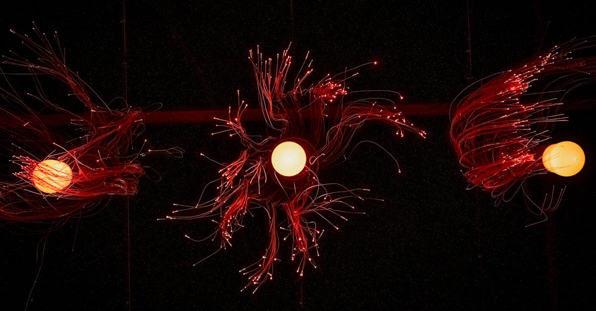 découvrez tout ce qu'il faut savoir sur l'installation de la fibre optique : étapes, avantages et conseils pour bénéficier d'une connexion internet ultra-rapide chez vous.