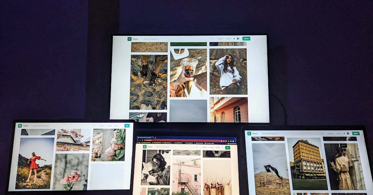 découvrez comment la technologie multi-screen améliore l'expérience utilisateur en permettant d'afficher et de contrôler plusieurs écrans simultanément, idéale pour le travail, le divertissement ou la collaboration.