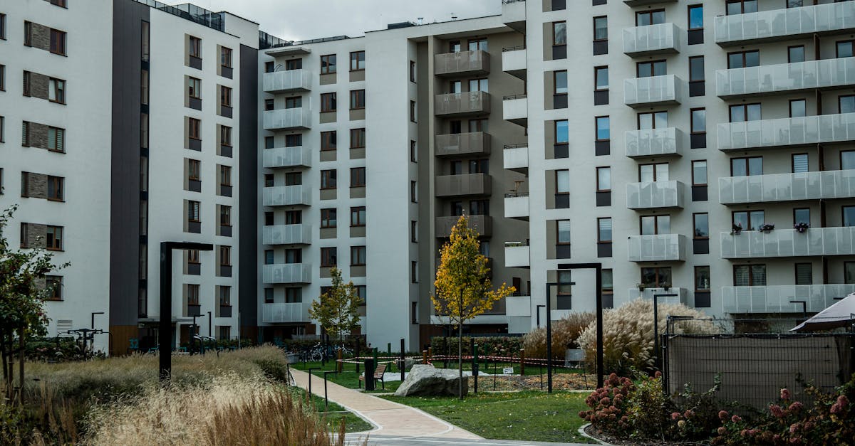 découvrez nos plans résidentiels conçus pour répondre à tous vos besoins en matière de construction, rénovation ou aménagement de votre maison. trouvez l’inspiration et choisissez le plan parfait pour votre futur chez-vous dès aujourd’hui !