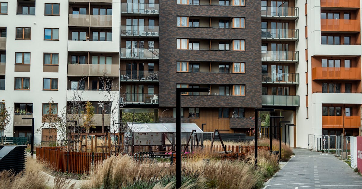 découvrez nos plans résidentiels conçus pour optimiser l’espace, le confort et le style de votre future maison. choisissez parmi une large gamme de plans adaptés à vos besoins et à votre budget.