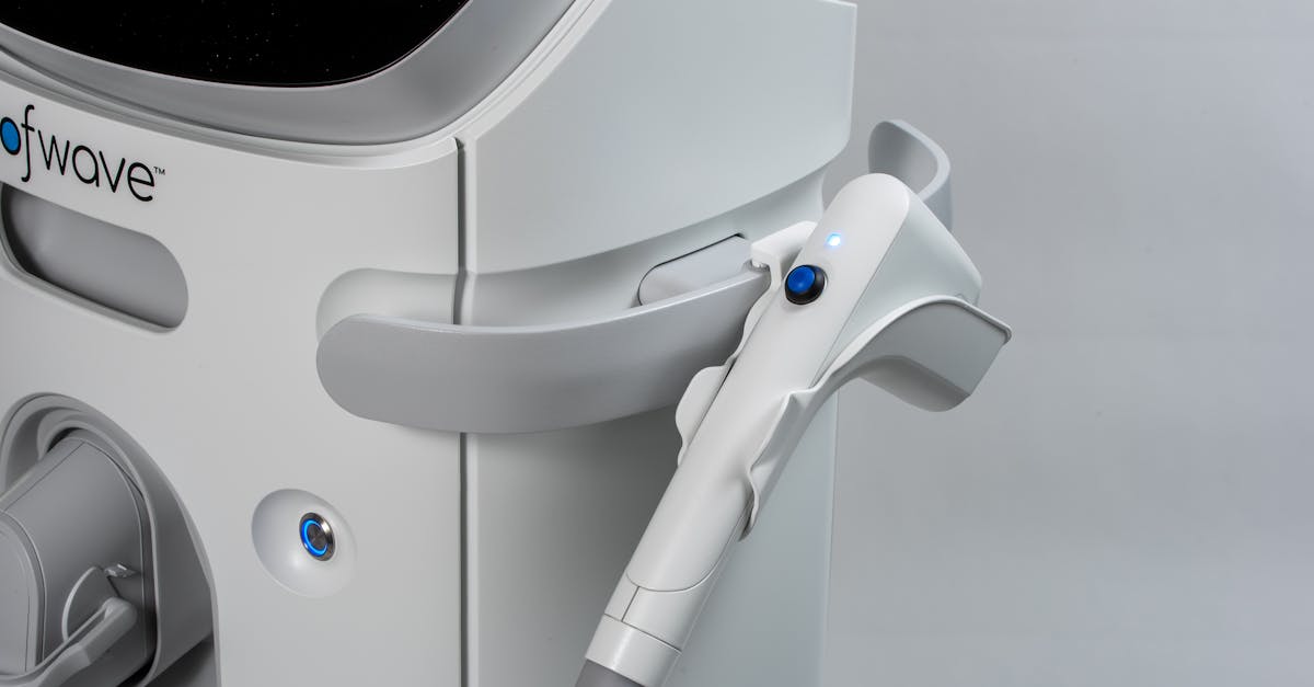 découvrez tout ce qu'il faut savoir sur l'échographie : technique d'imagerie médicale non invasive, utilisations, avantages et conseils pour bien préparer votre examen.