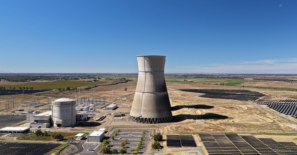 découvrez tout ce qu'il faut savoir sur la tarification de l'électricité : fonctionnement, facteurs qui influencent le prix, conseils pour économiser sur votre facture et impact des différentes offres sur votre budget.