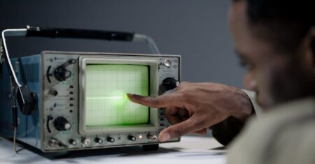 analyse détaillée des tarifs de l'électricité pour comprendre les coûts, les tendances du marché et optimiser vos dépenses énergétiques.