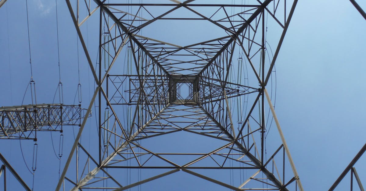 découvrez les solutions fiables et durables pour l'alimentation en électricité, adaptées à vos besoins domestiques et industriels.