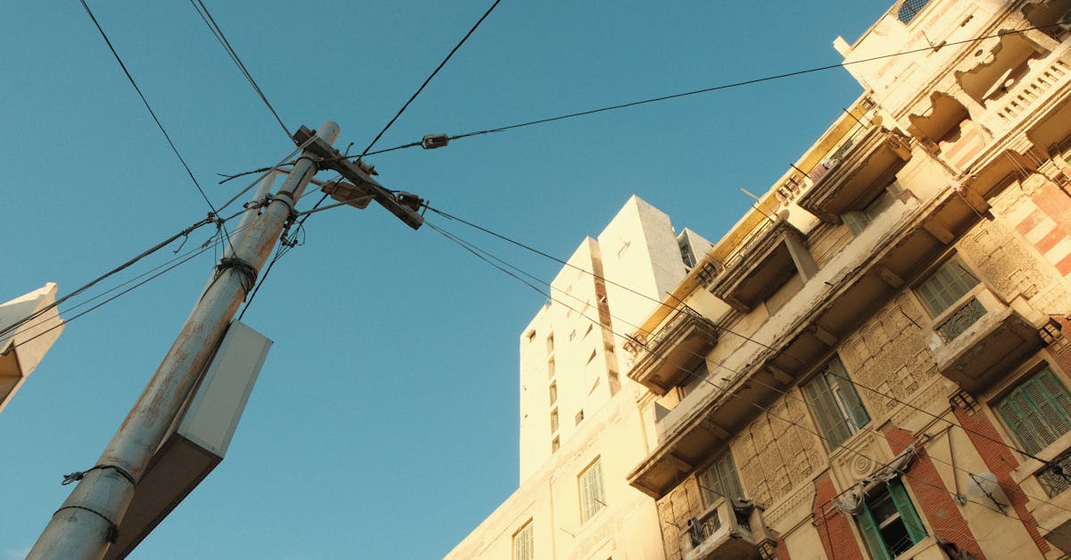 découvrez l'augmentation de la tva sur l'électricité, son impact sur vos factures et les mesures à connaître pour mieux gérer cette évolution tarifaire.