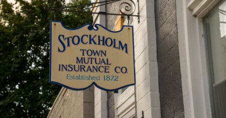 découvrez l'assurance mutuelle étiquetée, une solution collaborative et transparente pour protéger vos biens et votre santé tout en bénéficiant des avantages d'une communauté solidaire.