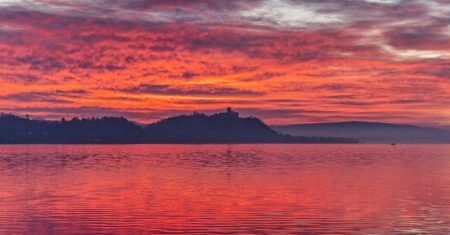 découvrez l'orange airbox, la solution mobile idéale pour une connexion internet rapide et fiable partout où vous allez.