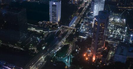 courtier en énergie spécialisé dans la négociation des meilleures offres d'électricité et de gaz pour les particuliers et les entreprises, afin d'optimiser vos dépenses énergétiques.