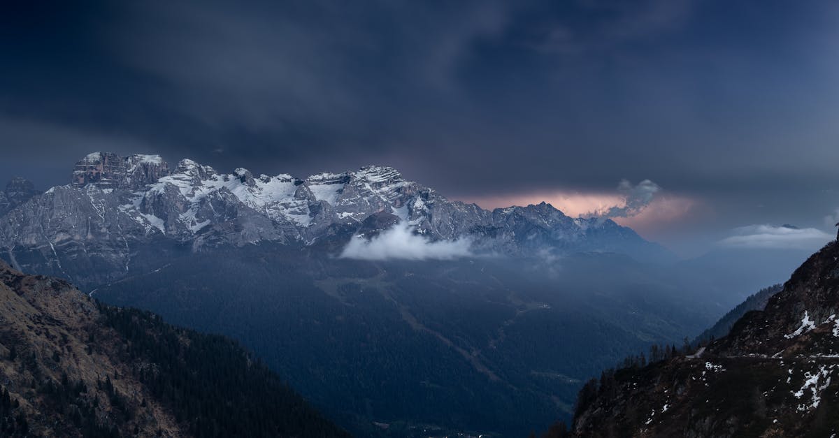 découvrez comment faire le meilleur choix d'énergie adapté à vos besoins pour économiser et protéger l'environnement.