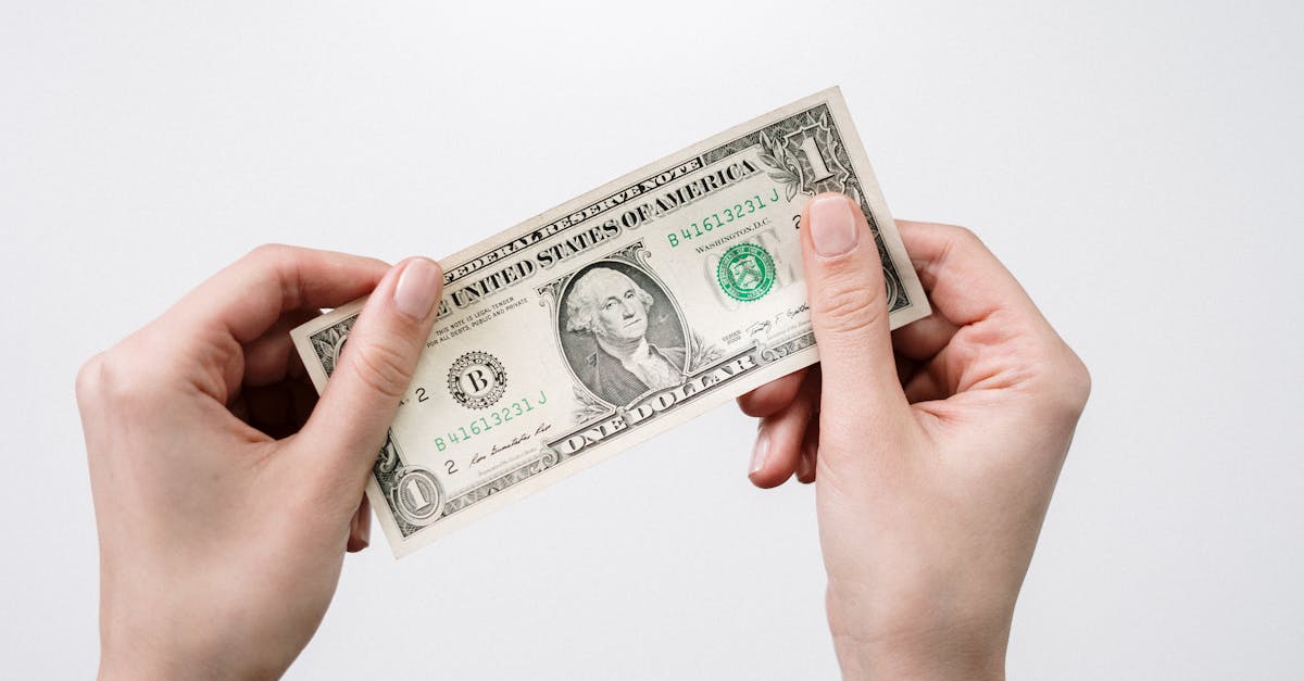 découvrez comment calculer le coût total d'un prêt et optimiser vos remboursements grâce à nos conseils pratiques.