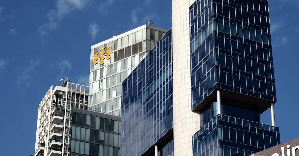 découvrez bforbank, la banque en ligne qui allie performance, simplicité et service client de qualité pour gérer vos finances en toute sérénité.