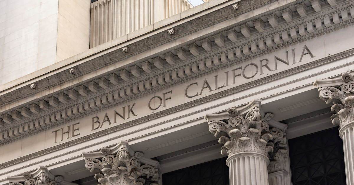 découvrez bforbank, la banque en ligne qui allie simplicité, innovation et services bancaires avantageux pour gérer votre argent au quotidien en toute sécurité.