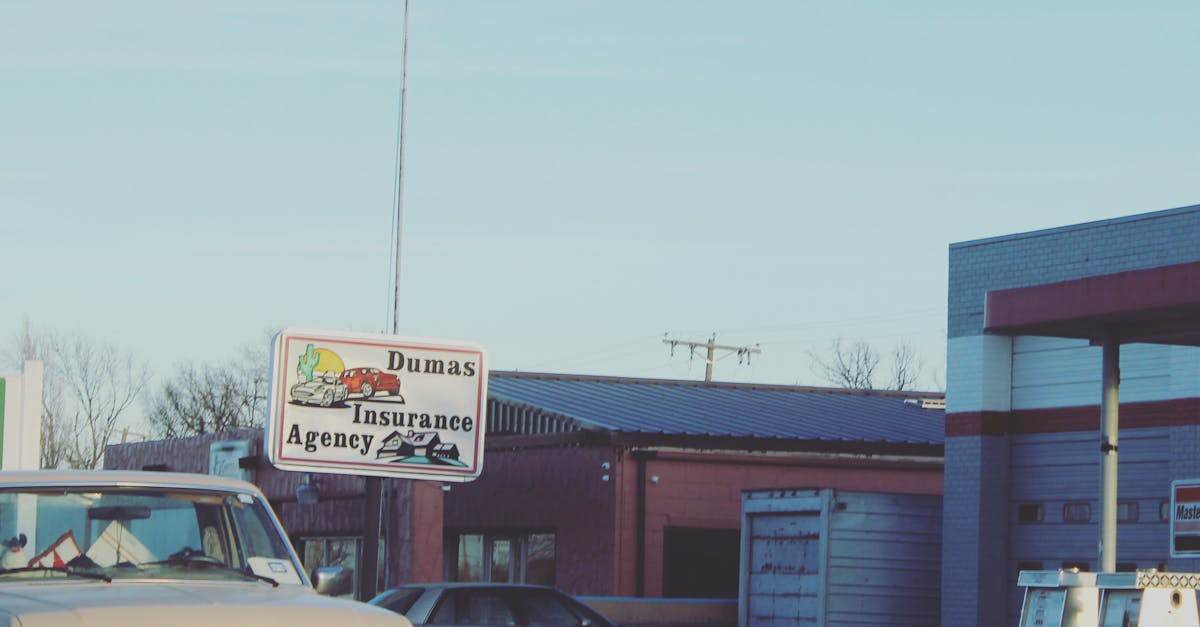 assurez-vous d'être indemnisé rapidement et efficacement en cas de vandalisme sur votre voiture grâce à notre guide complet sur les démarches de réclamation d'assurance.