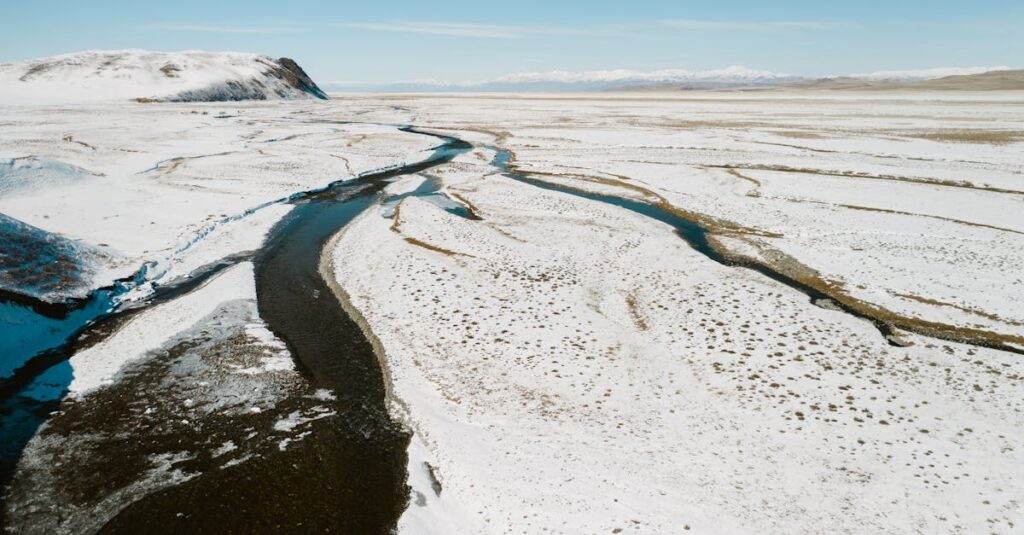 Comprendre les zones climatiques H1, H2 et H3 et leur influence sur les primes CEE découvrez les différentes zones climatiques de la terre, leurs caractéristiques principales et leur impact sur l'environnement et la biodiversité.