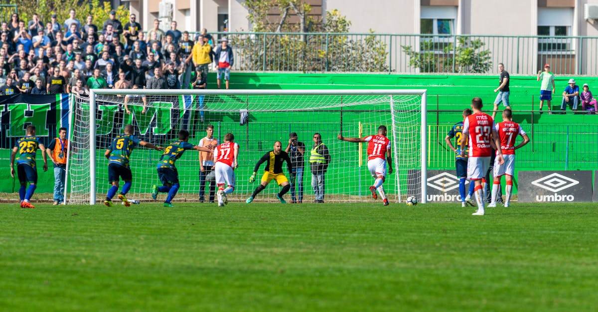 regardez la ligue 1 en streaming en direct et profitez des meilleurs matchs de football français en haute qualité, où que vous soyez.