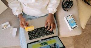 découvrez notre offre mobile : des forfaits adaptés à vos besoins, avec appel, internet et sms inclus à prix compétitifs.