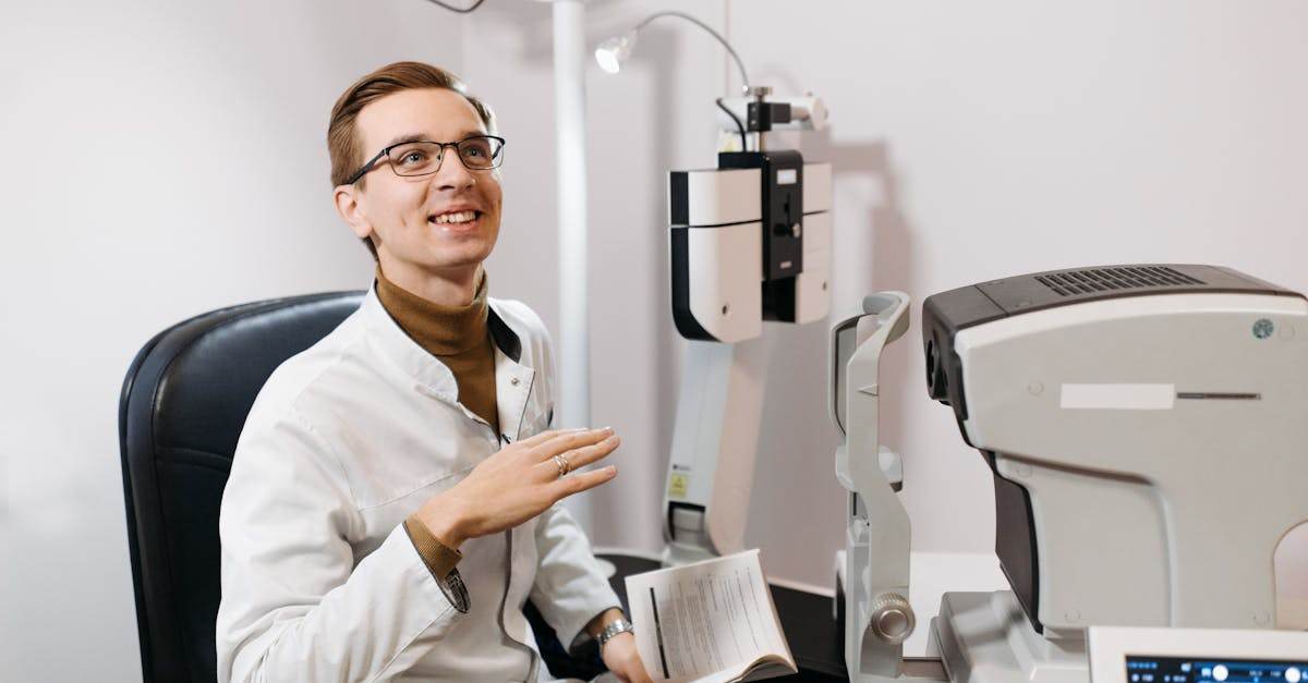 découvrez les tarifs des consultations en ophtalmologie et les modalités de remboursement pour l'année 2025. informez-vous sur les coûts, les prises en charge et les conseils pour optimiser vos dépenses santé visuelle.