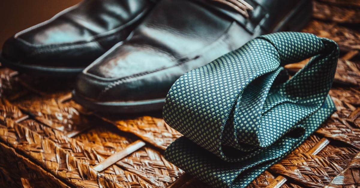 découvrez nos semelles orthopédiques conçues pour améliorer le confort et soutenir la posture. soulagez vos douleurs et marchez avec confiance grâce à des solutions personnalisées.