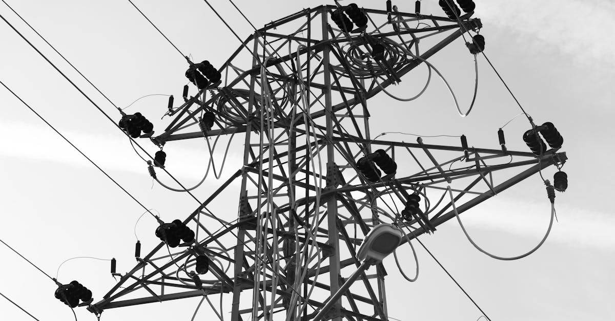 informations essentielles sur les coupures de courant : causes, prévention et conseils pour gérer une panne d'électricité efficacement.