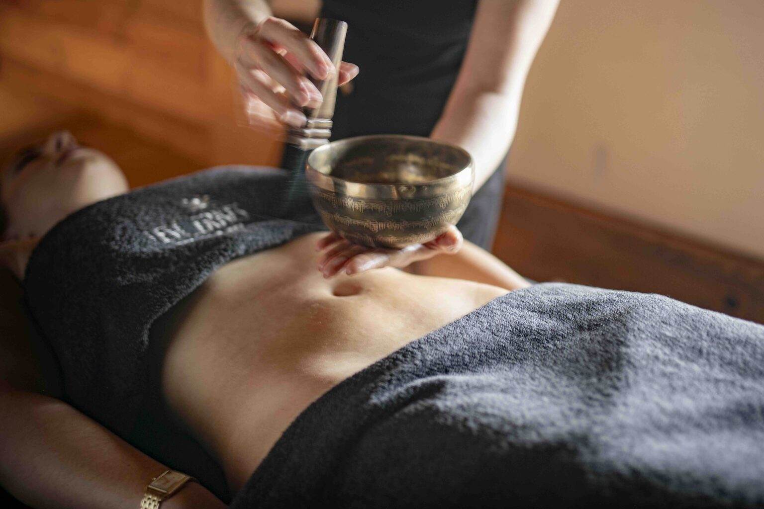 Pourquoi une retraite bien-être en montagne peut transformer votre rapport au repos