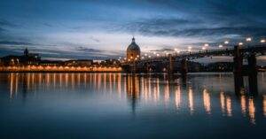 découvrez toulouse water, votre expert en solutions hydrauliques à toulouse, offrant qualité et innovation pour tous vos besoins en eau.