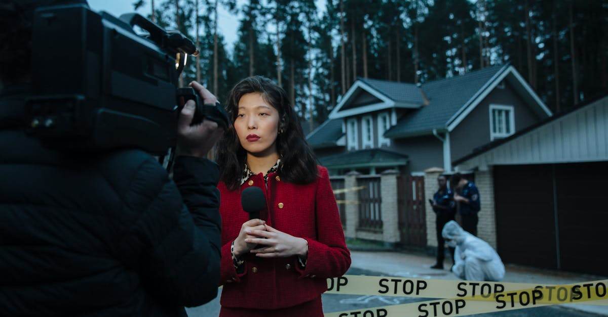 rapport détaillé sur les dégâts des eaux, incluant l'évaluation des dommages, les causes et les recommandations pour les réparations.