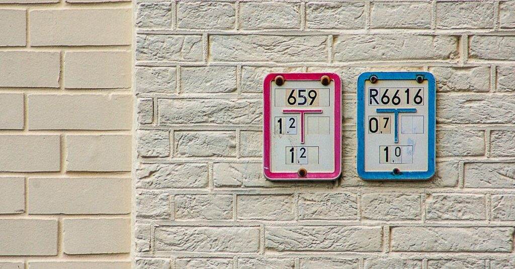 découvrez comment localiser le numéro de votre compteur d'eau facilement et rapidement pour gérer votre consommation efficacement.