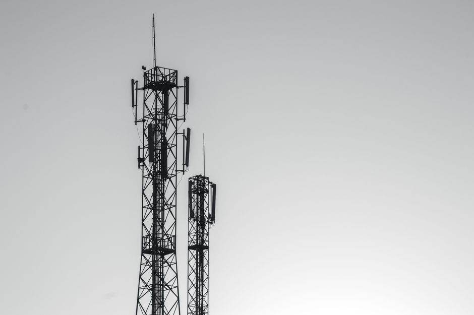 Paris cityscape at dusk with telecom infrastructure and modern connectivity