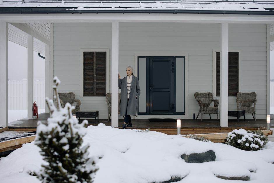 Electric heating home in winter