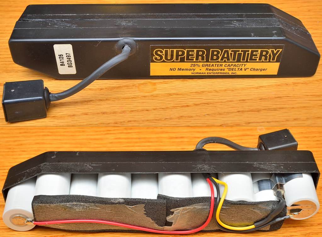 Norman NiCd Super Battery for 200B portable 200ws flash / strobe